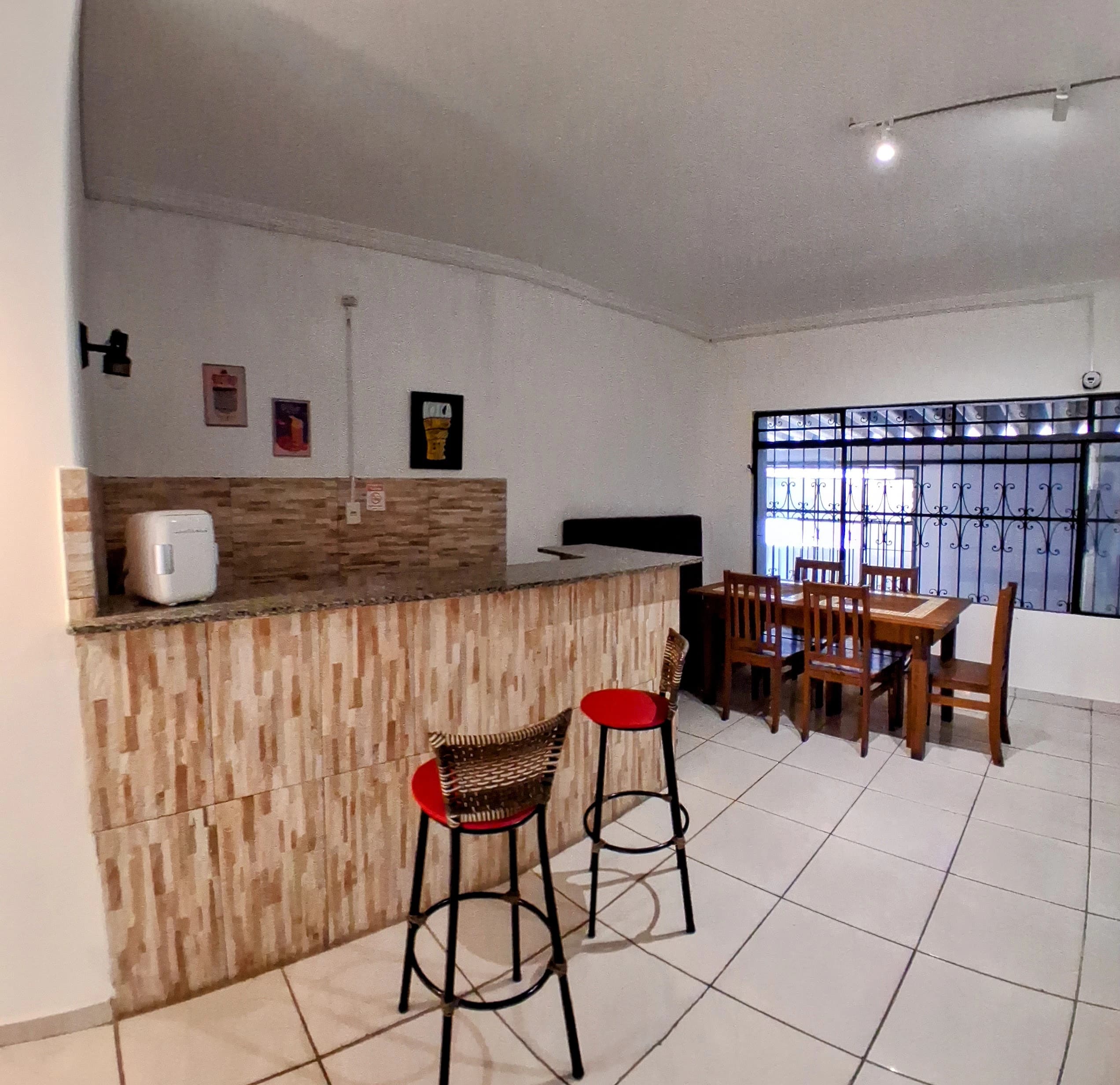 Hospedagem para Grupos - Cozinha Americana Click Hostel