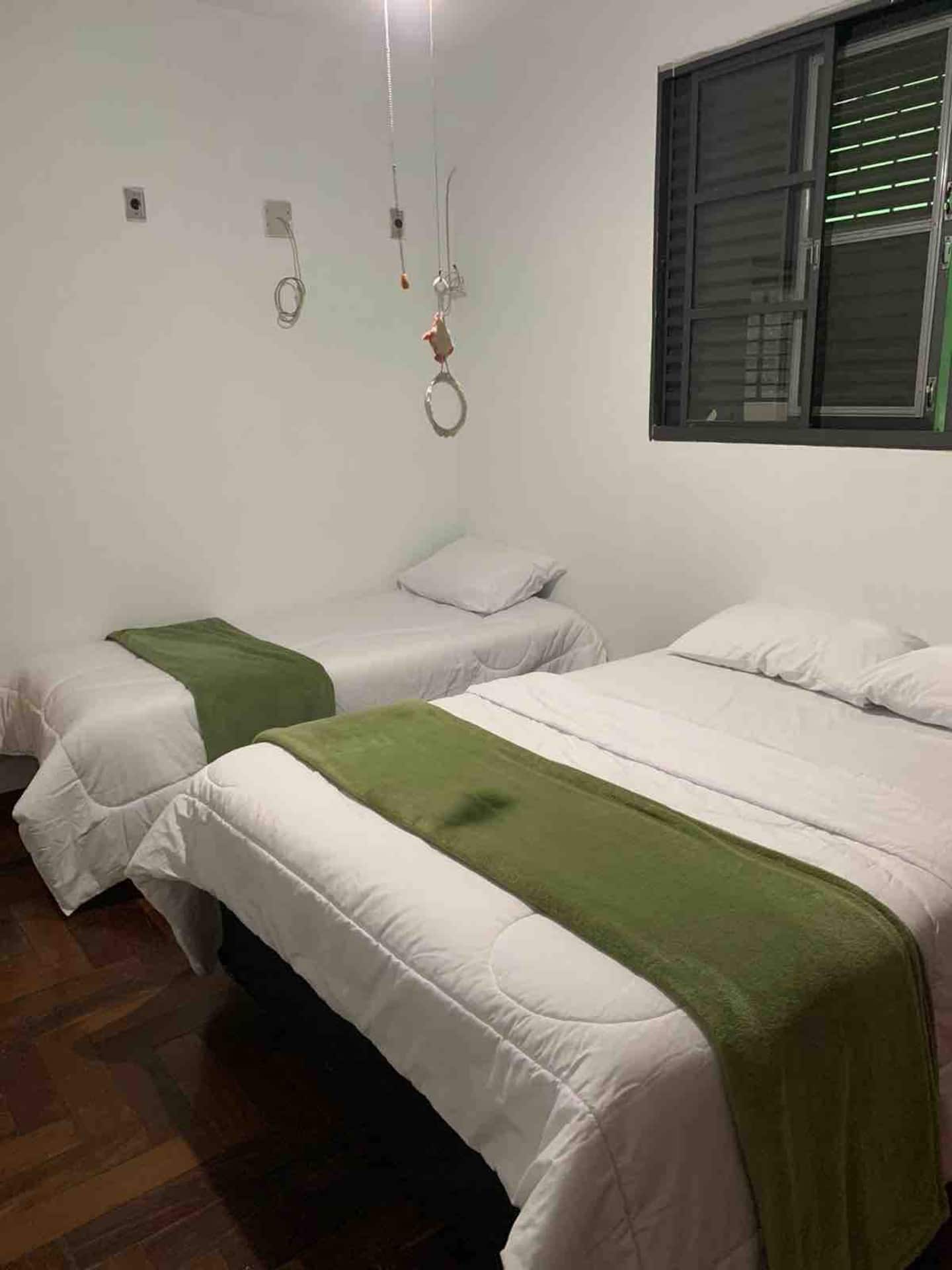 Quarto confortável e acolhedor